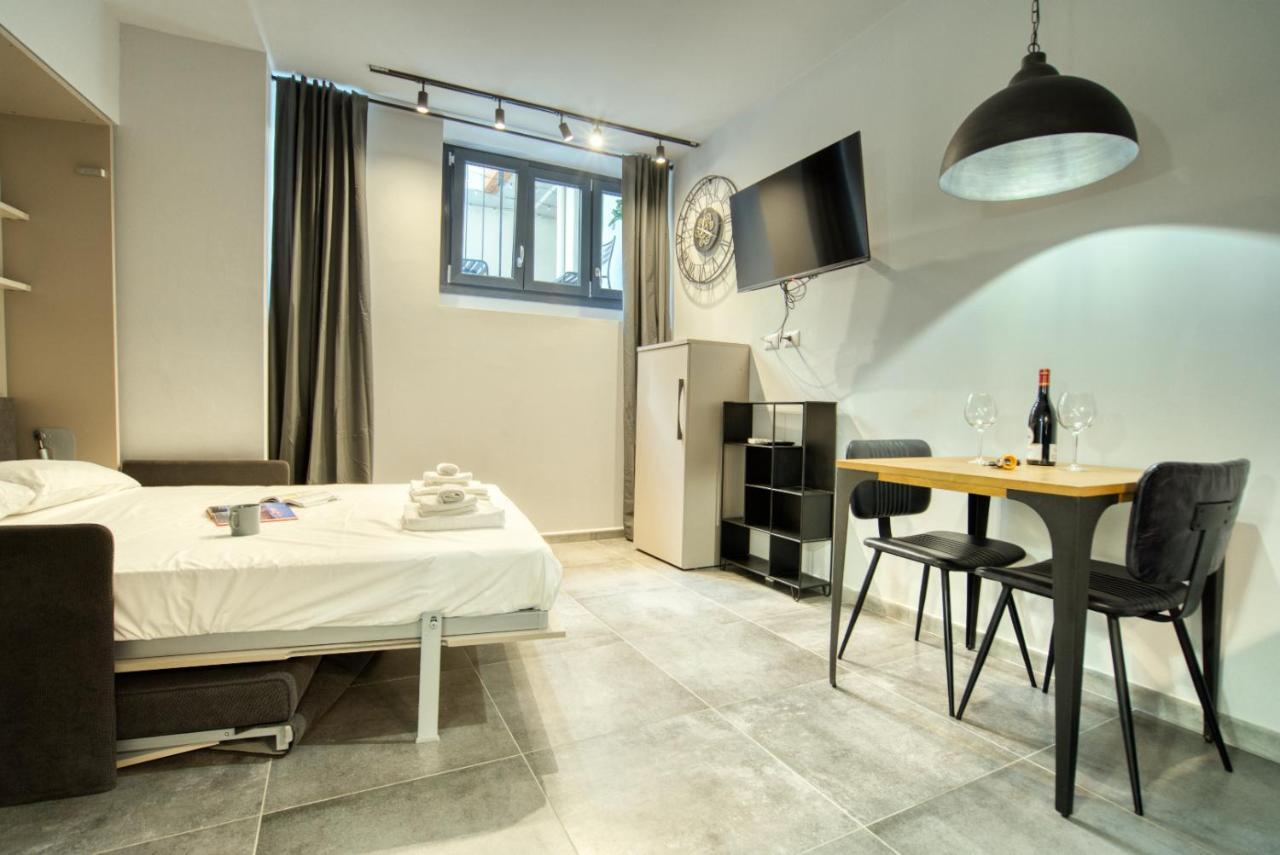 Italianflat - L'Angolo Dei Navigli Apartment มิลาน ภายนอก รูปภาพ
